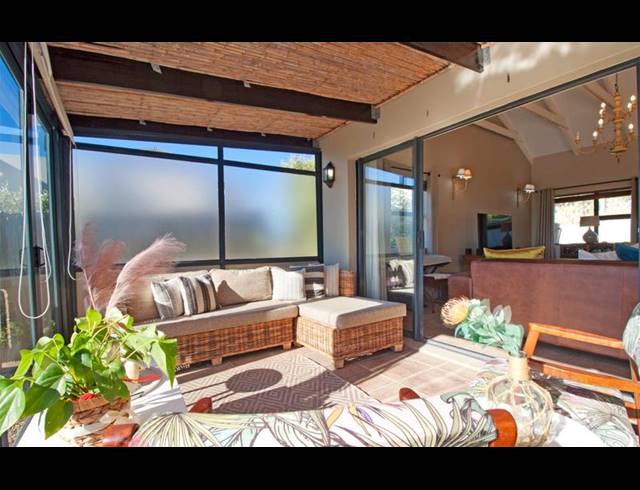 4 BEDROOM HOUSE FOR SALE IN STONEHAVEN ESTATE